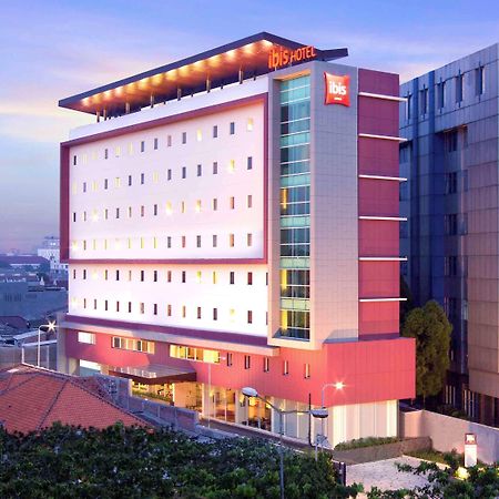 Ibis Jakarta Senen Exteriör bild