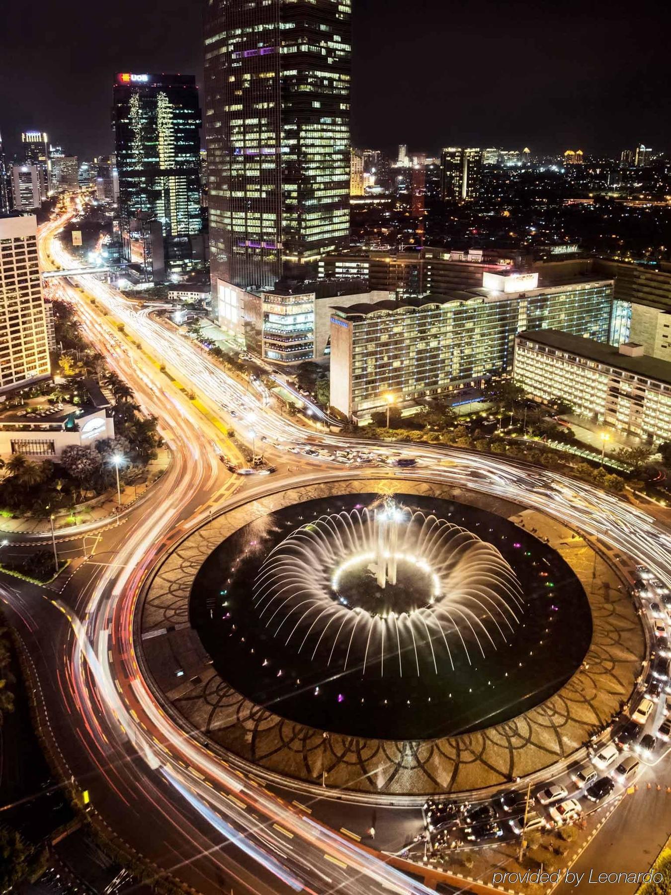 Ibis Jakarta Senen Exteriör bild